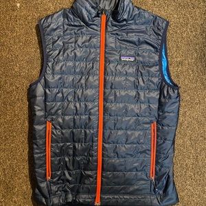 Full-zip Vest
